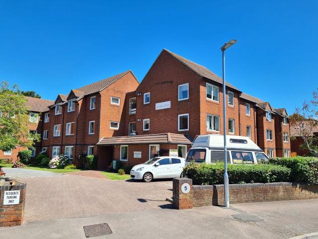 Apartment for rent in Burnham-on-Sea and Highbridge, Burnham-on-sea