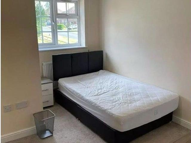 Room for rent in Reddicap Heath, Birmingham