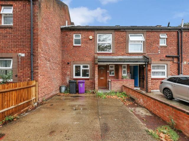 House for rent in Ocean Estate, Stepney