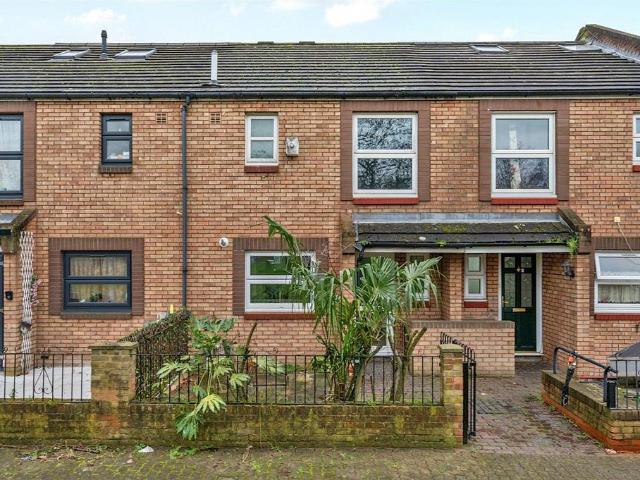 House for rent in Stepney, Greater London