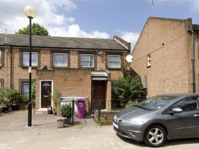 House for rent in Ocean Estate, Stepney