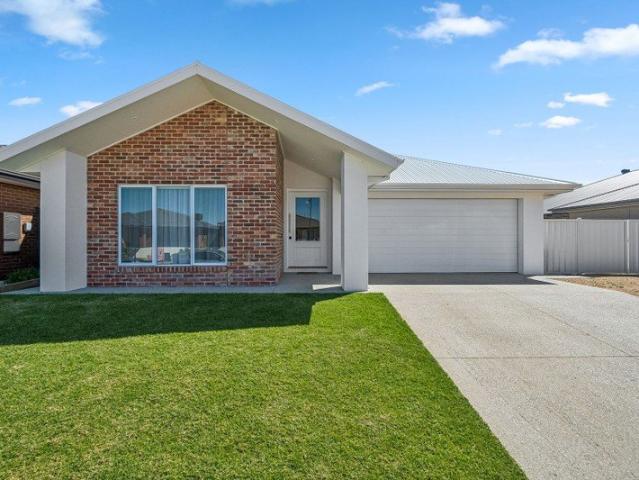 House for sale in Yarrawonga, Shire of Moira