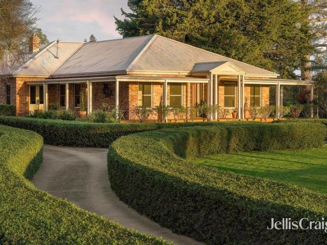 House for sale in Kingston, Victoria