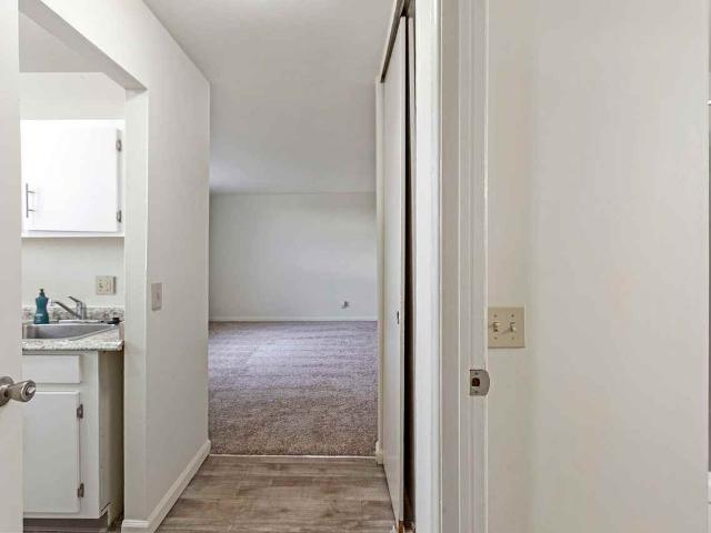 Apartment for rent in Roselawn, Ohio
