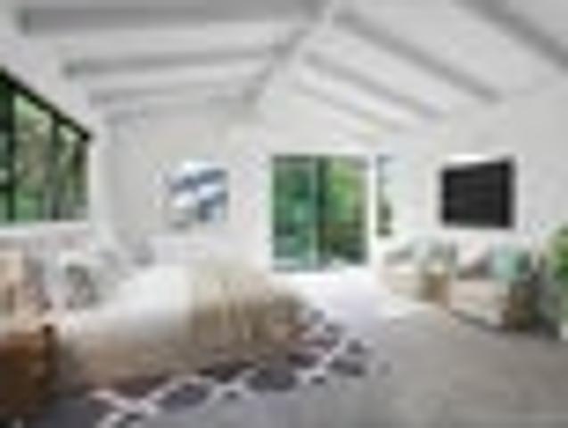 Apartment for rent in Whangaparaoa, Oroua County