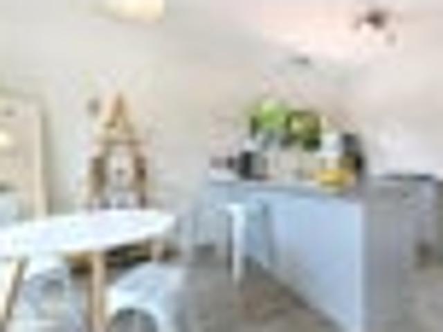 Apartment for rent in Whangaparaoa, Oroua County