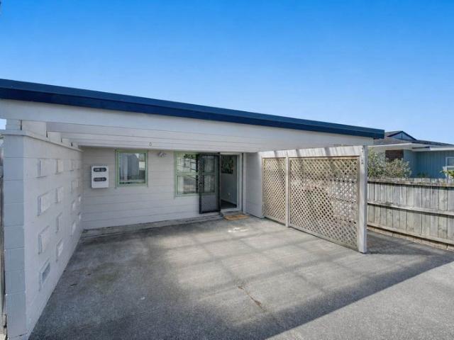 Apartment for rent in Auckland, Oroua County