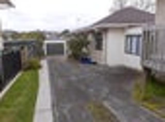 Apartment for rent in Whangaparaoa, Oroua County