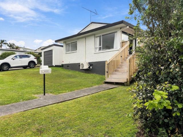 Apartment for rent in Red Beach Estate, Hibiscus and Bays