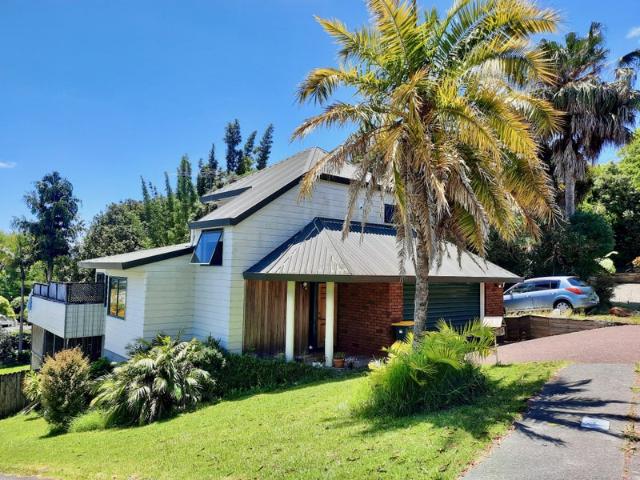 House for rent in Whangaparaoa, Oroua County
