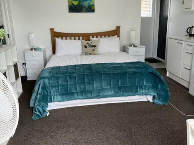 Property for rent in Whangaparaoa, Oroua County