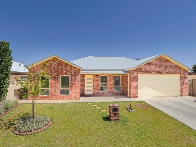 House for sale in Red Cliffs, Victoria