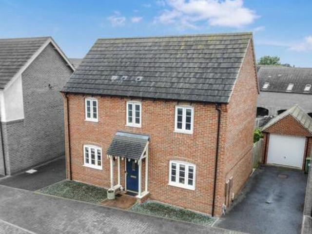 House for sale in Lower Farm Estates, Camp Hill