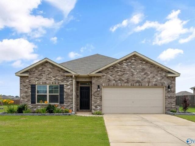 House for sale in Meridianville