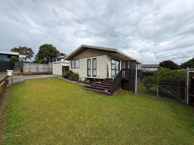 House for rent in Papakura