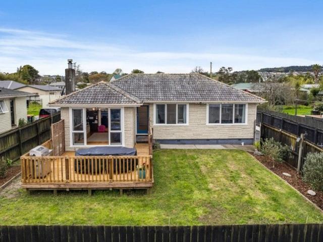 House for rent in Papakura