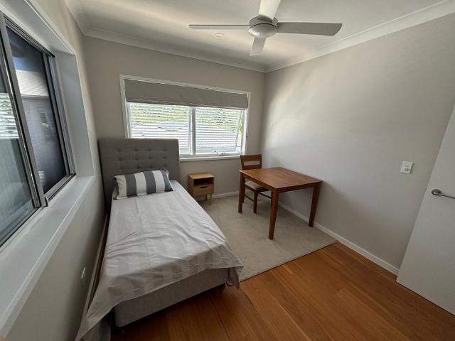 Room for rent in Ithaca, Greater Brisbane