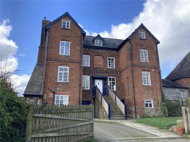 Apartment for rent in Shropshire