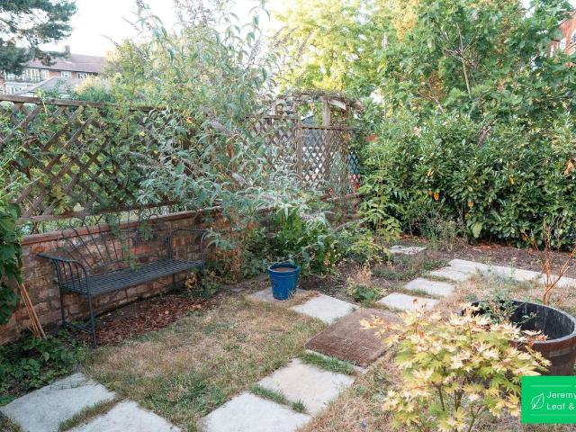 House for rent in Finchley, Greater London