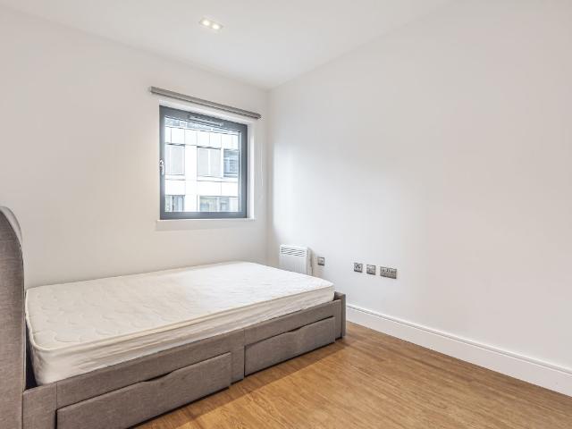 Apartment for rent in London Borough of Wandsworth, Greater London