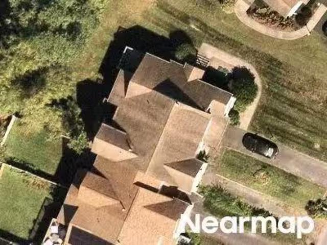 House for sale in Kingston