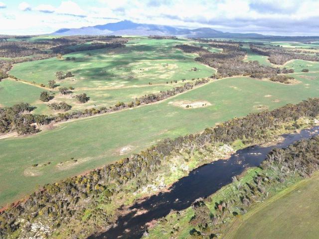 Cottage for sale in Gnowellen, Western Australia