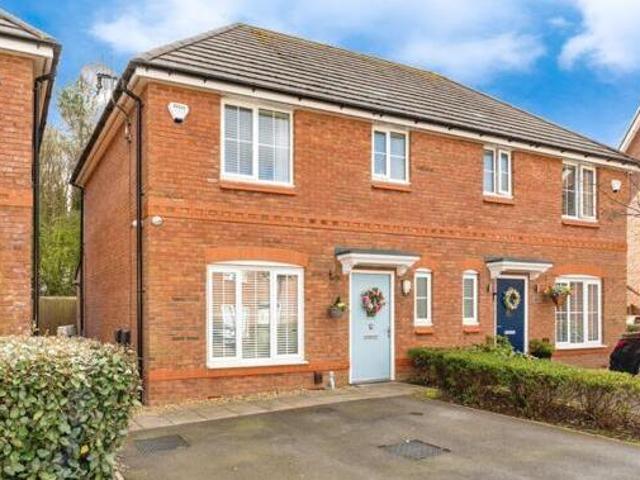 House for sale in Halton