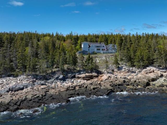 House for sale in Swans Island, Maine