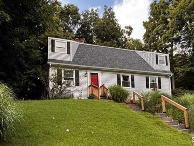 House for sale in Naugatuck, Naugatuck Valley Planning Region