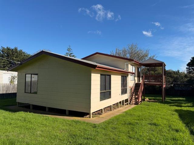 House for rent in Cowes, Victoria