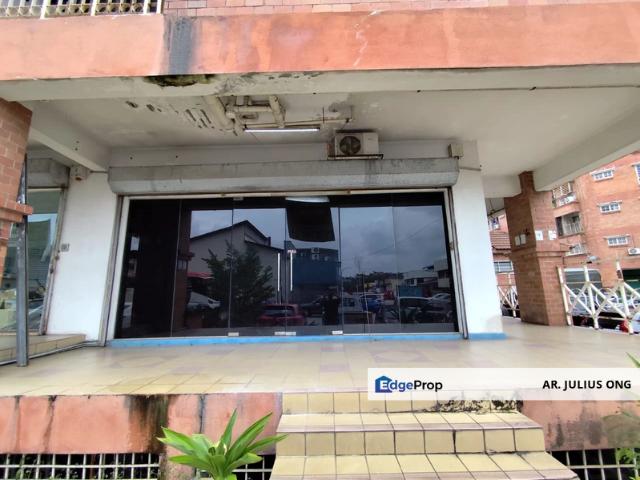 Shop for sale in Petaling, Subang Jaya