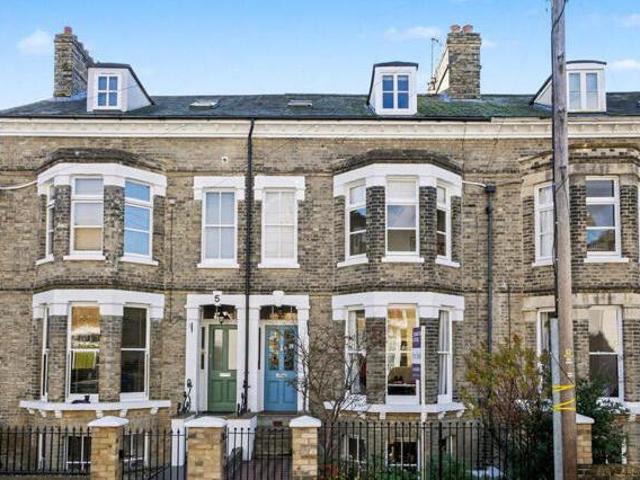 House for sale in The Dales, Key Street