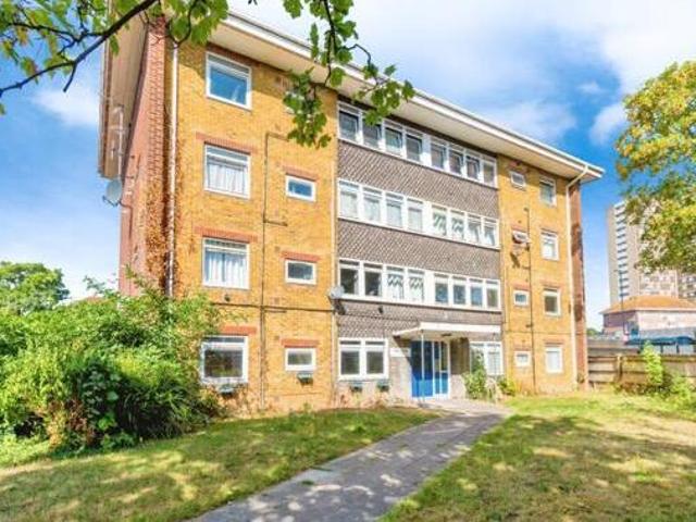 House for sale in Barton Stacey, Hampshire
