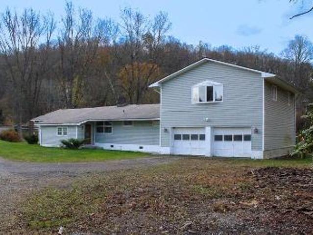 House for sale in Rector, Pennsylvania