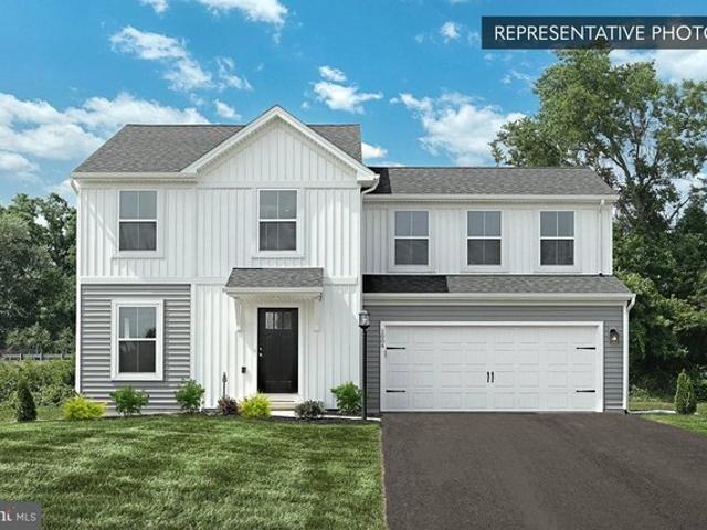 House for sale in Spring Grove, Pennsylvania
