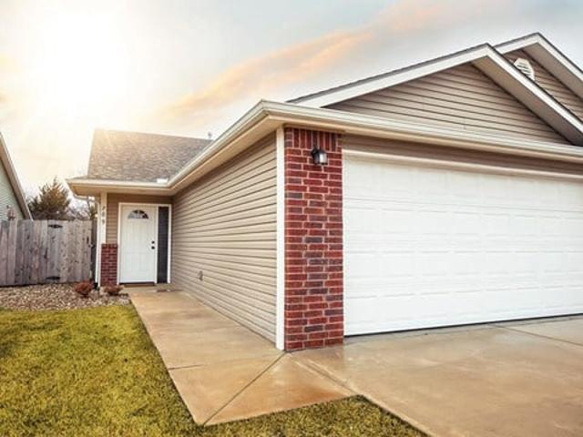 Apartment for rent in Valley Center
