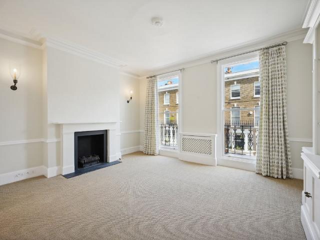 House for rent in Royal Borough of Kensington and Chelsea, Greater London