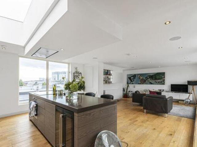 House for sale in City of London, Greater London