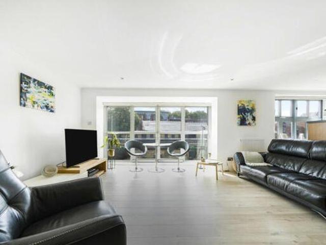 House for sale in Feckenham, City Of Bristol