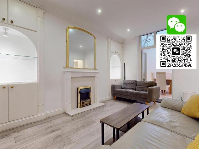 Apartment for rent in Earl's Court, Greater London