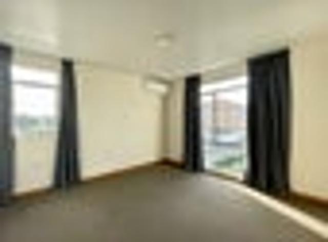 House for rent in Balmoral Hill, Christchurch