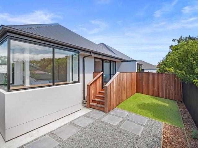 House for rent in Chaslands, Canterbury