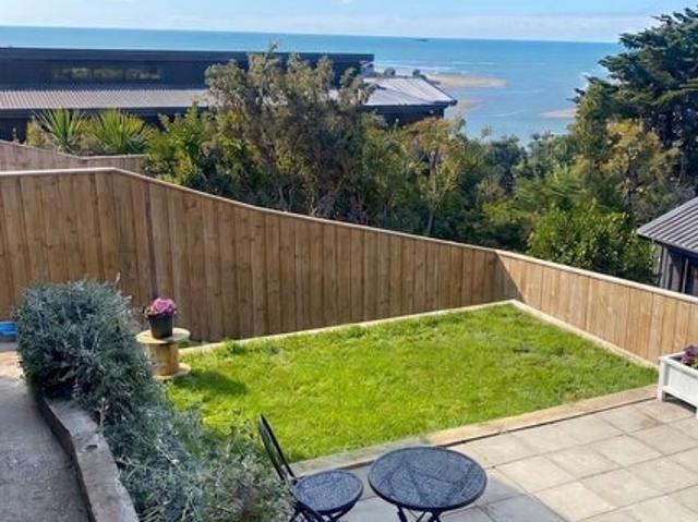 House for rent in Chaslands, Canterbury