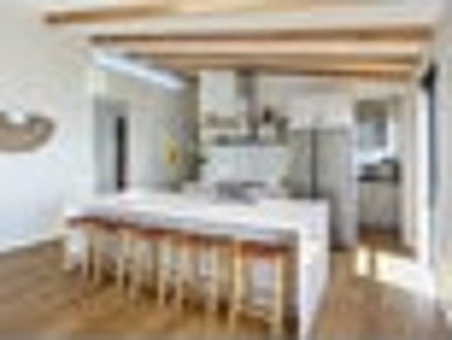 House for rent in Chaslands, Canterbury