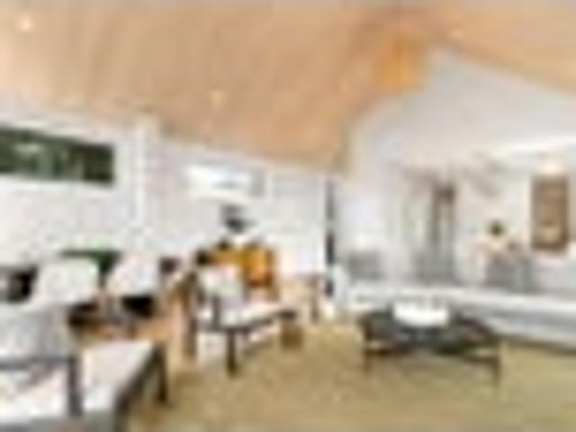 House for sale in Chaslands, Canterbury