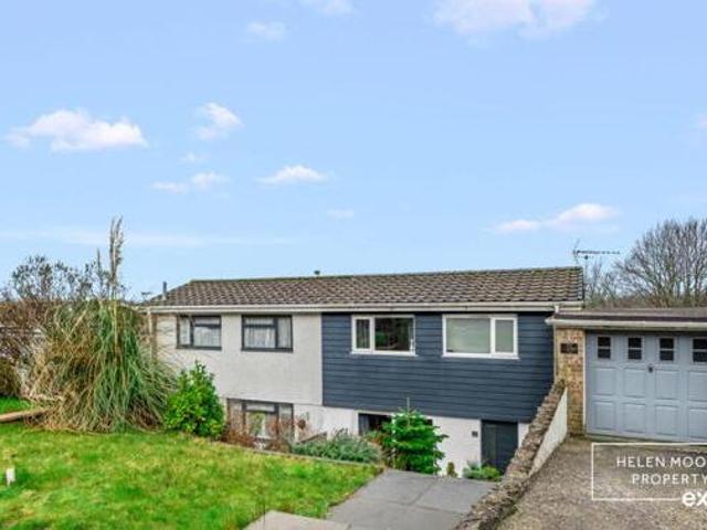 House for sale in Follaton, Strode