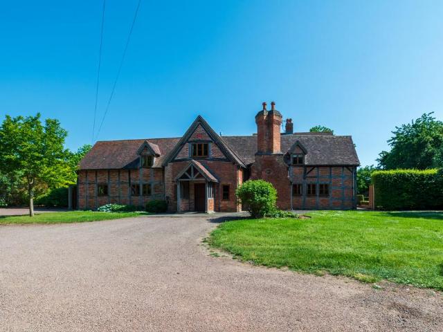 House for rent in Hanbury, Crookhill