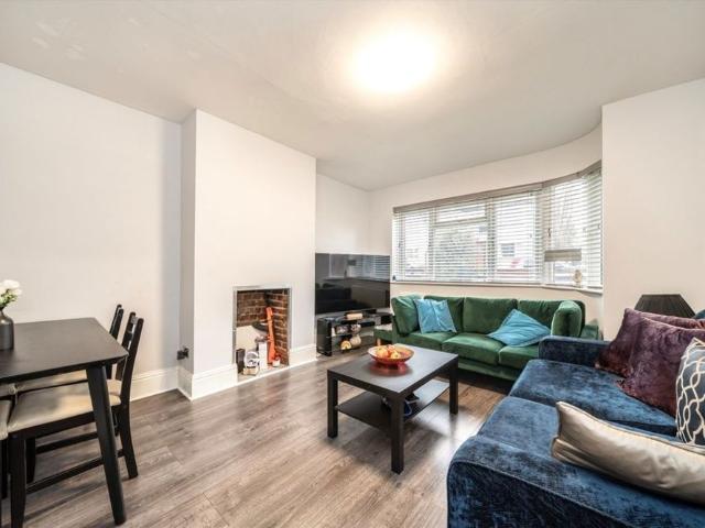 House for rent in London Borough of Hounslow, Greater London