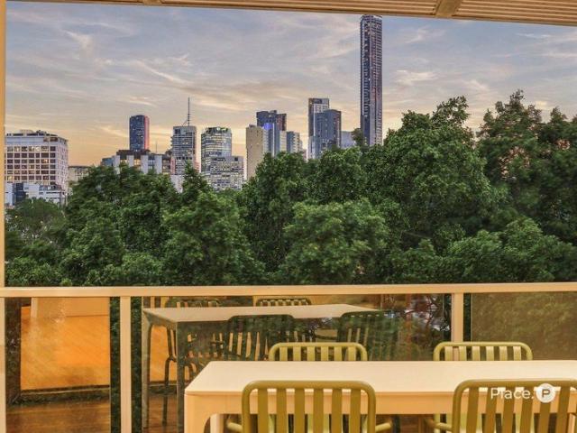 Apartment for sale in Newstead, Greater Brisbane