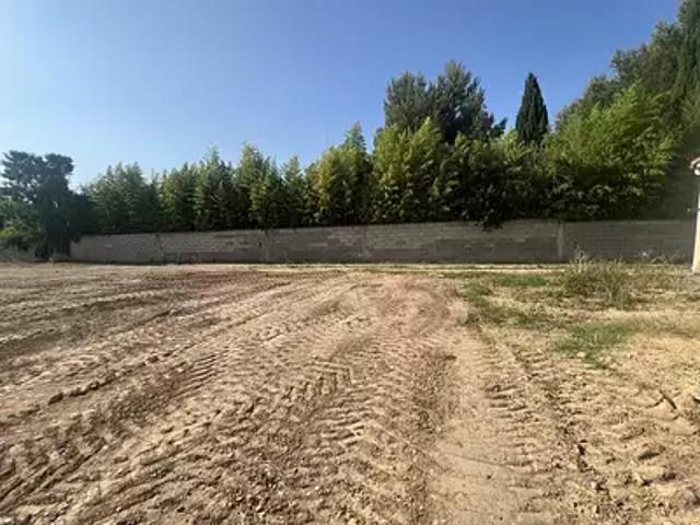Terrain vente à Nîmes, Redessan